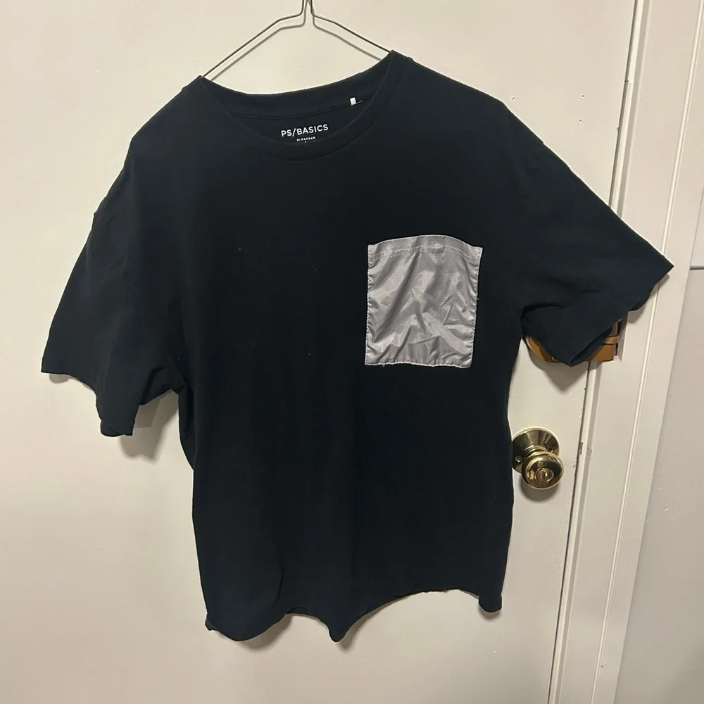 PS Basics Bono Nylon Pocket T-Shirt - Picture 4 of 5